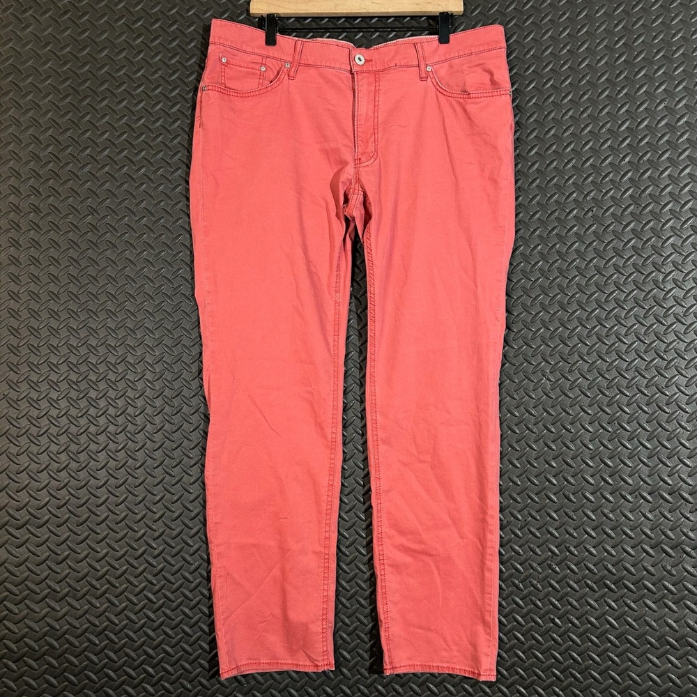 Brax Chuck Hi-Flex Modern Fit‎ Pants Mens 36x32 Salmon Pink Stretch Chino